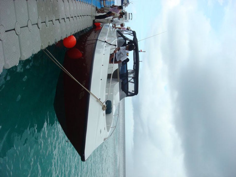 Speedboot Hotel The Racha