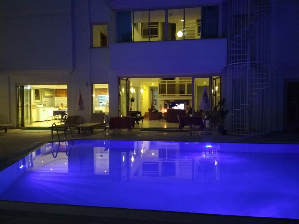 Pool Villa Gizem