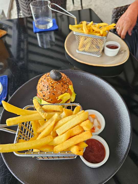 Gastro Adaaran Select Meedhupparu Island Resort - Premium All Inclusive