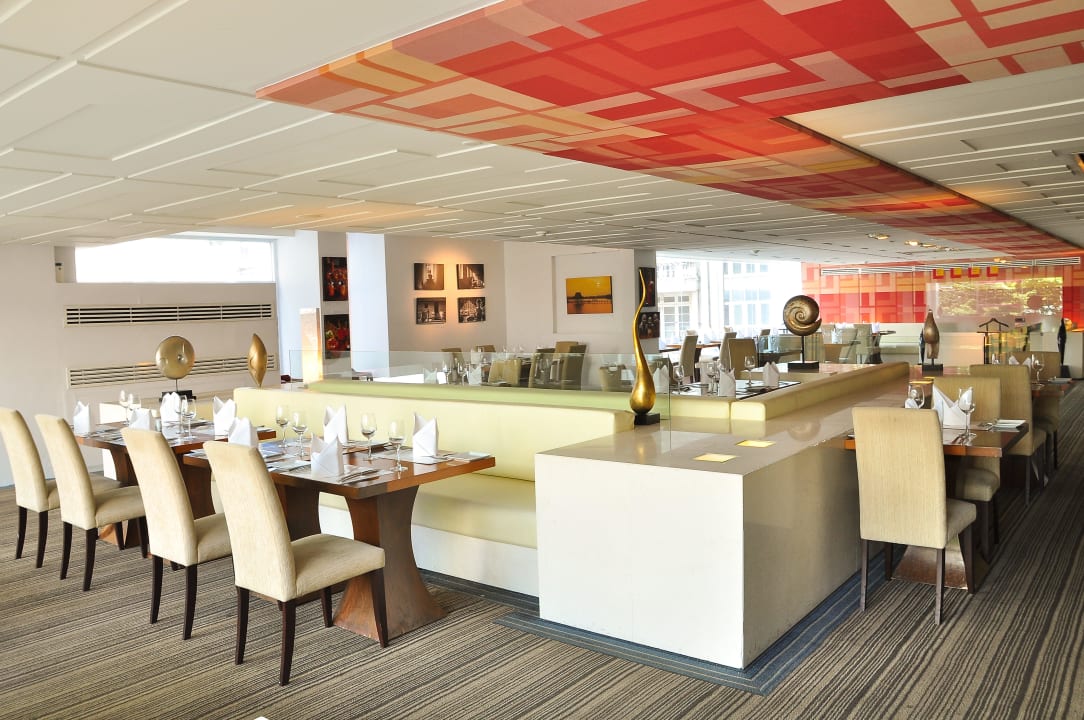 L3 Eatery Restaurant Hotel Le Fenix Sukhumvit