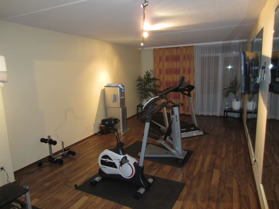 Fitnessraum Wyndham Garden Kassel
