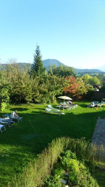 Blick in den Garten Romantik Spa Hotel Elixhauser Wirt