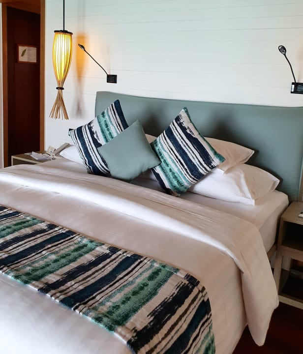 Zimmer Vilamendhoo Island Resort & Spa