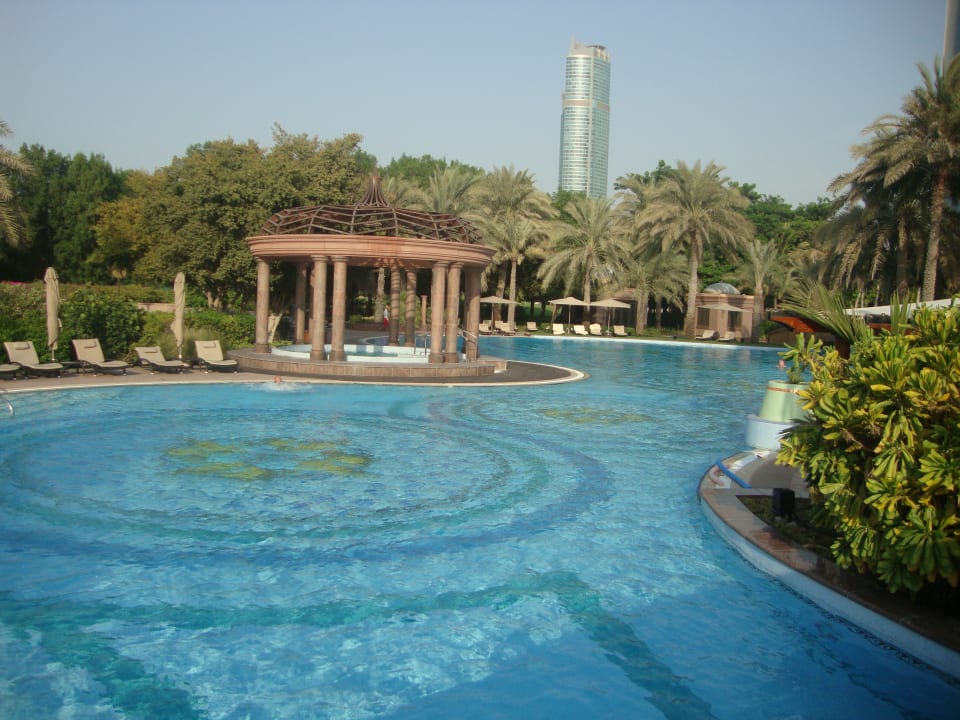 Pool Emirates Palace Mandarin Oriental
