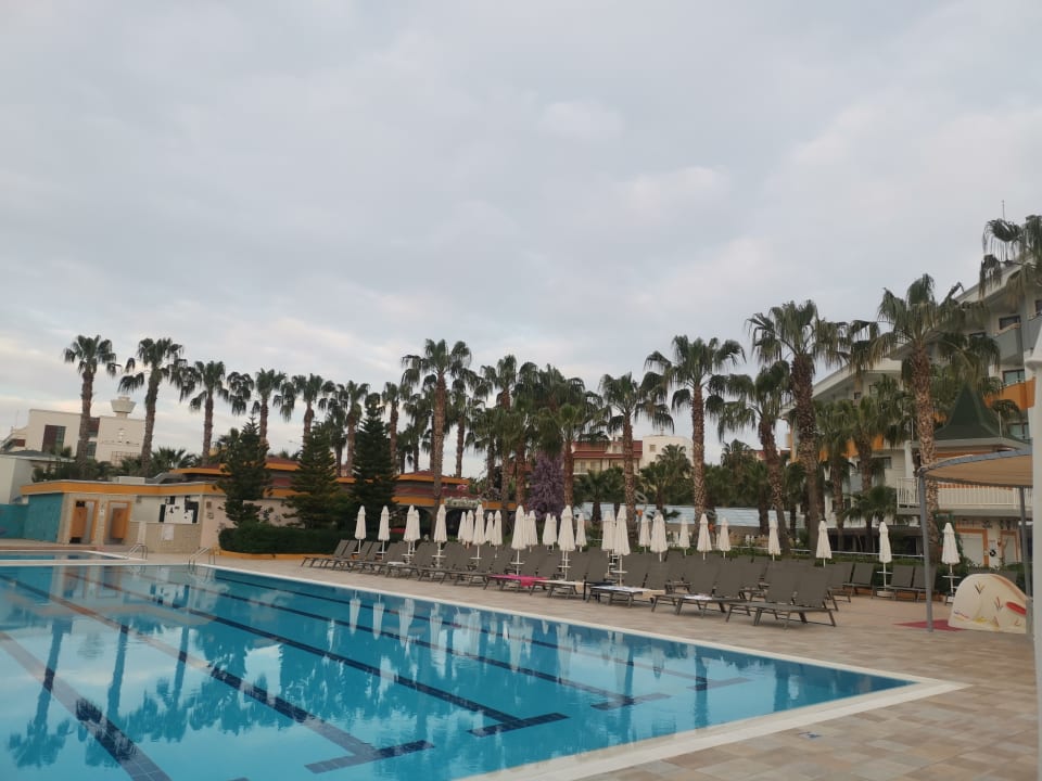 Pool Hane Family Resort