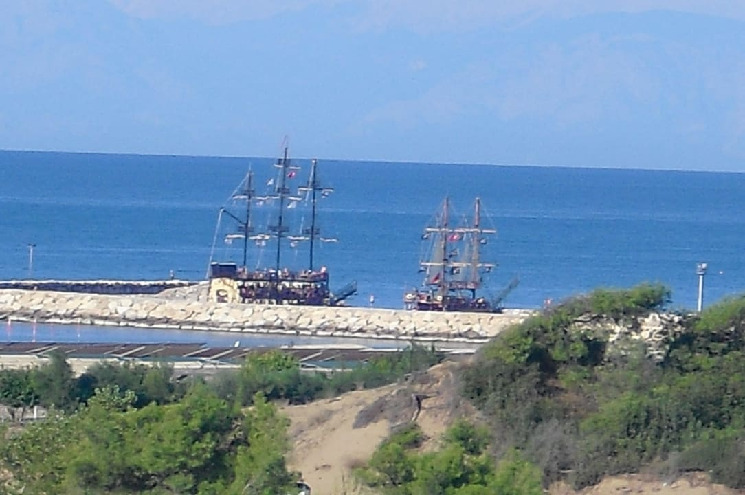 Blick vom Balkon auf den Hafen von Evrenseki Luna Blanca Resort & Spa