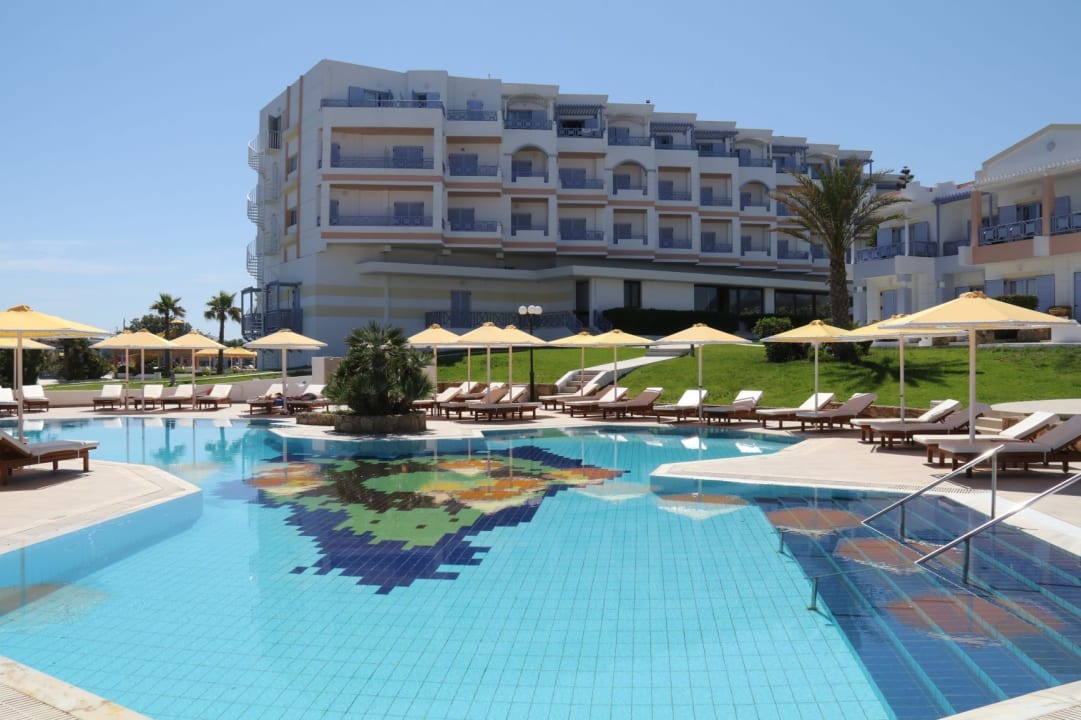Pool Hotel Serita Beach
