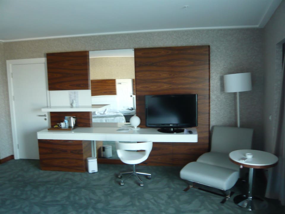 Zimmer 3. OG Gold Island Selected