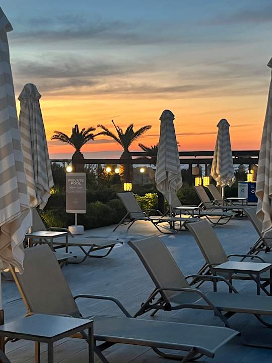 Pool Knossos Royal