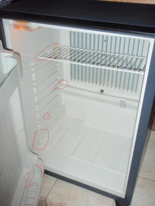 Dreckiger und nicht kühlender Kühlschrank Pickalbatros Royal Grand Resort - Sharm El Sheikh