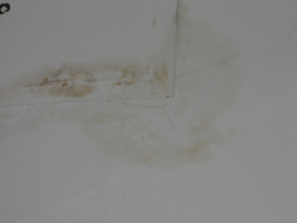 Eklige Rückstände im Badezimmer Hotel Brauhof Wien