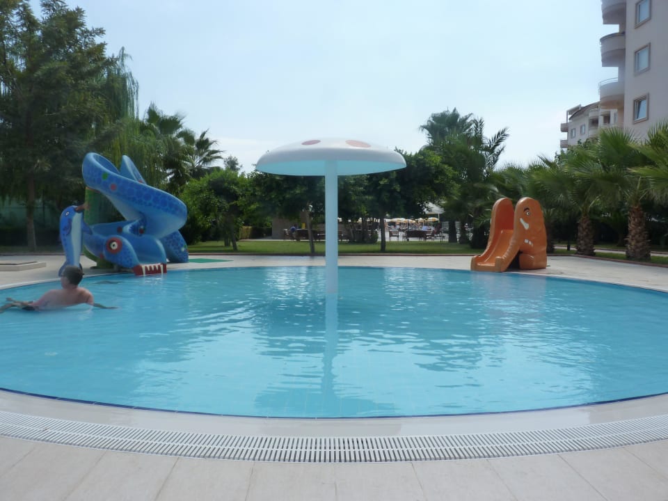 Kinderbecken Hotel Royal Garden Beach