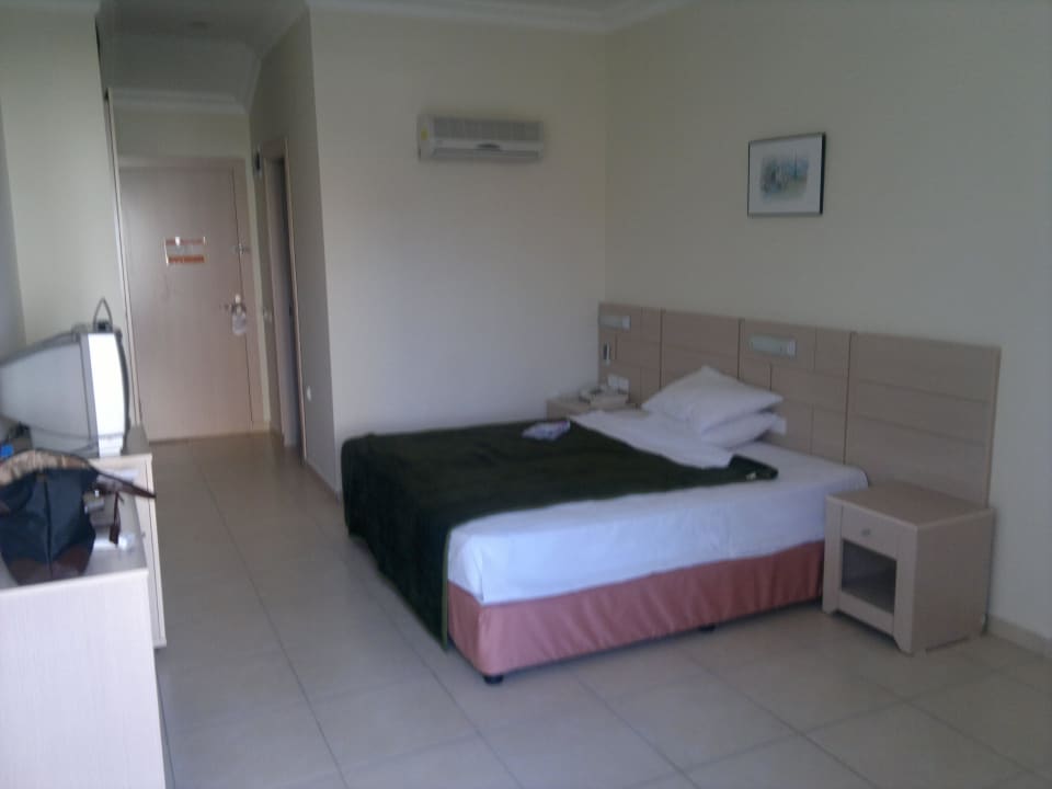 Doppelzimmer für mich ganz alleine  Hotel Gardenia Beach
