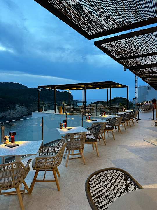 Gastro Cala San Miguel Ibiza Resort, Curio Collection by Hilton