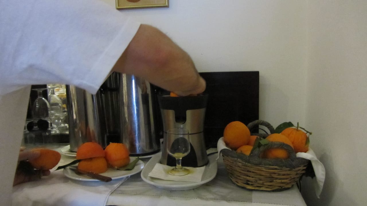 Orangensaft frisch pressen Hotel Celler de C'an Font