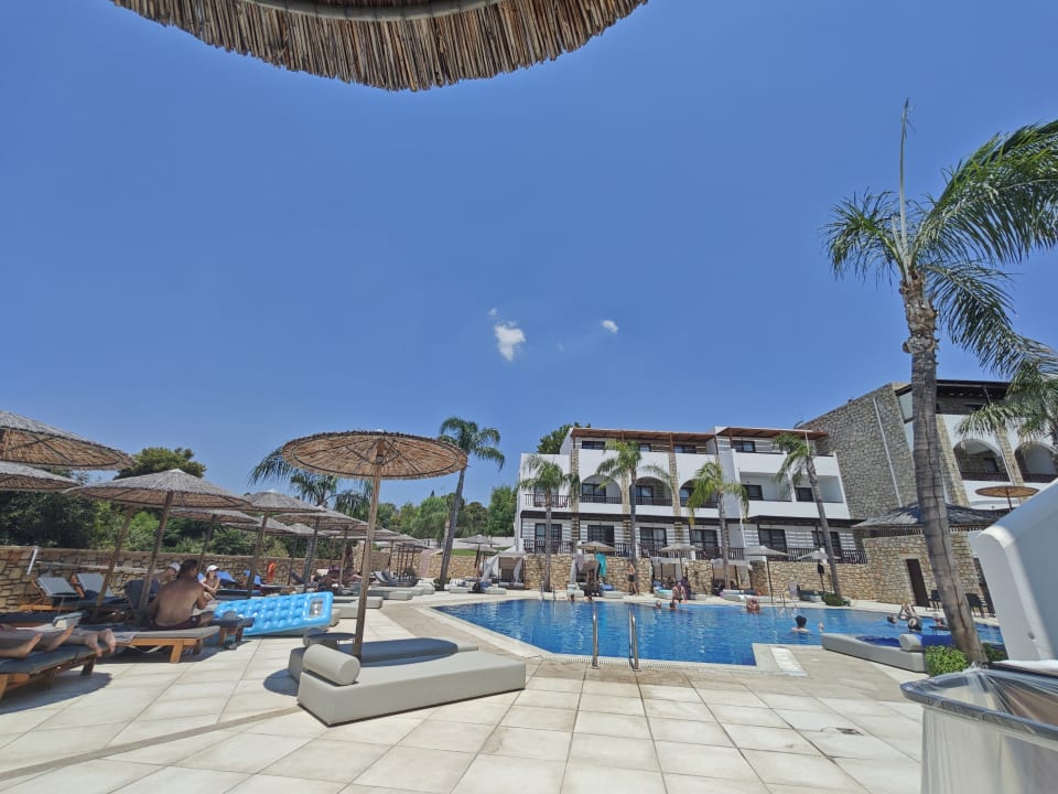 Pool The Costa Lindia Blue Star - Adults only