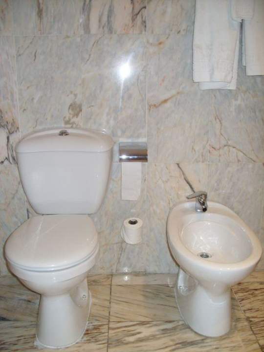 Badezimmer Sallés Hotel Pere IV