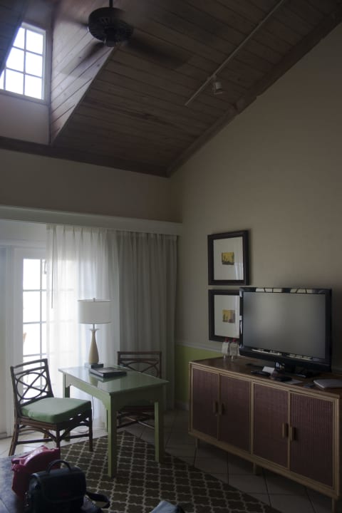 Wohnbereich Hotel Ocean Key Resort & Spa