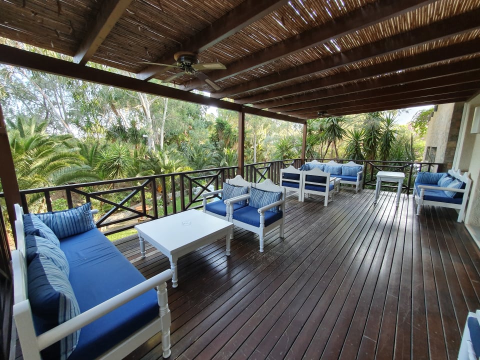 Lobby Apollonia Beach Resort & Spa