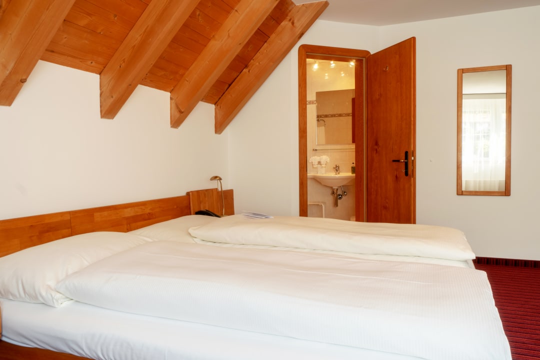 Zimmer Typically Swiss Hotel Altana