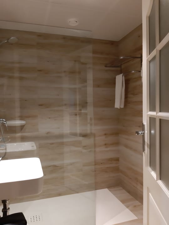 Zimmer R2 Veronica Beach Hotel