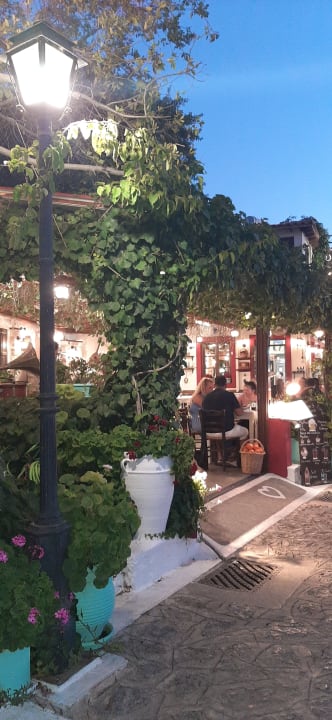 Gartenanlage Atlantica Marmari Beach