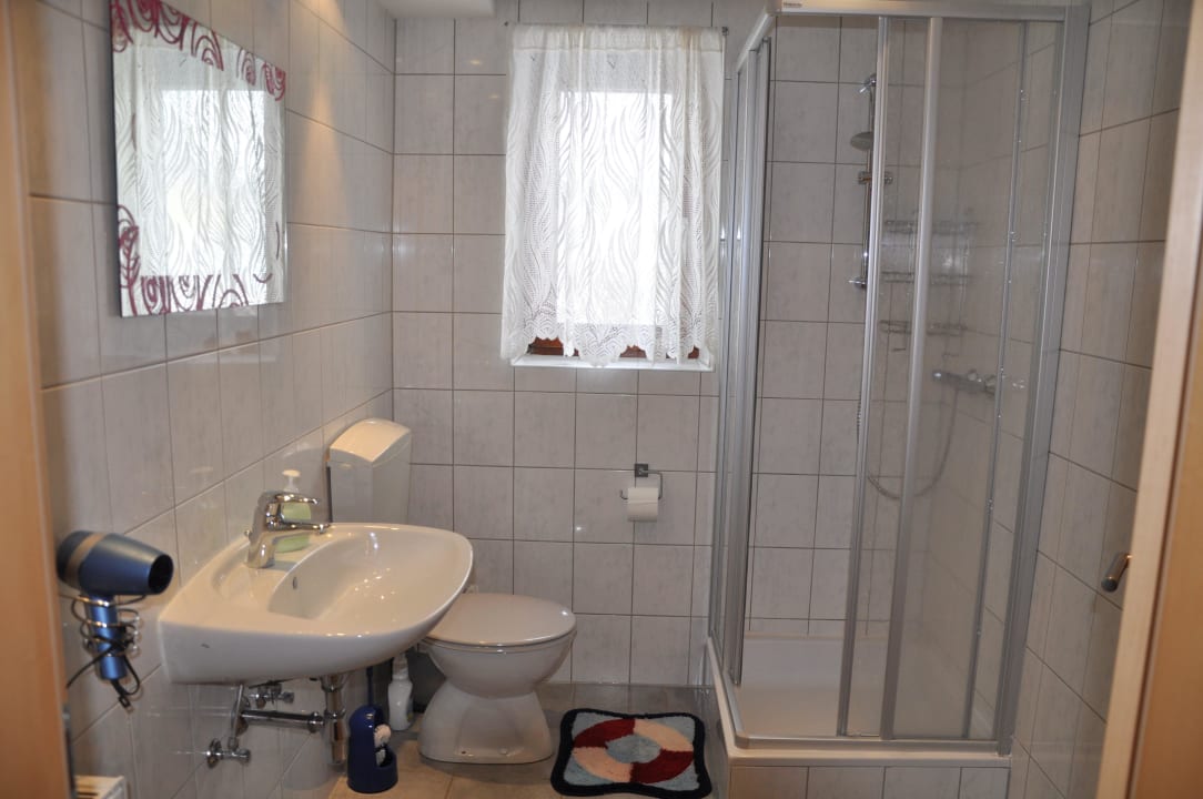 Eines der beiden Bäder Casa Melissa