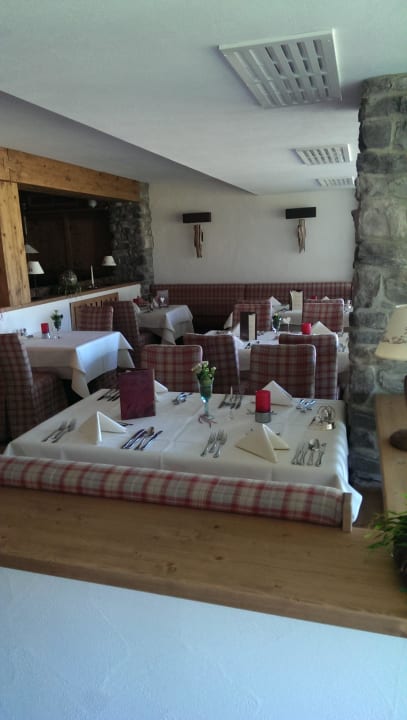 Wir saßen hinten links... Hotel Tanneck