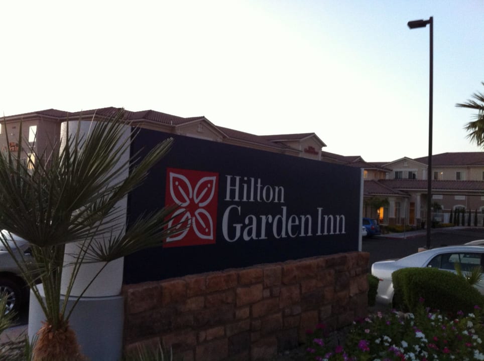 Einfahrt zum Hotel in Henderson, NV Hotel Hilton Garden Inn Las Vegas/Henderson