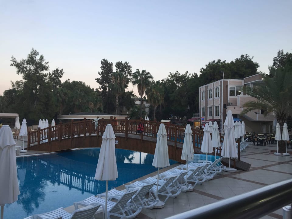 Pool Club Sidelya Hotel