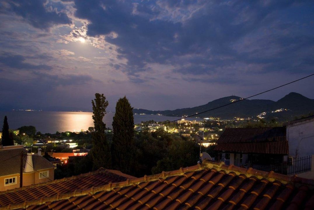 Mondschein übers Meer CORFU PELAGOS HOTEL