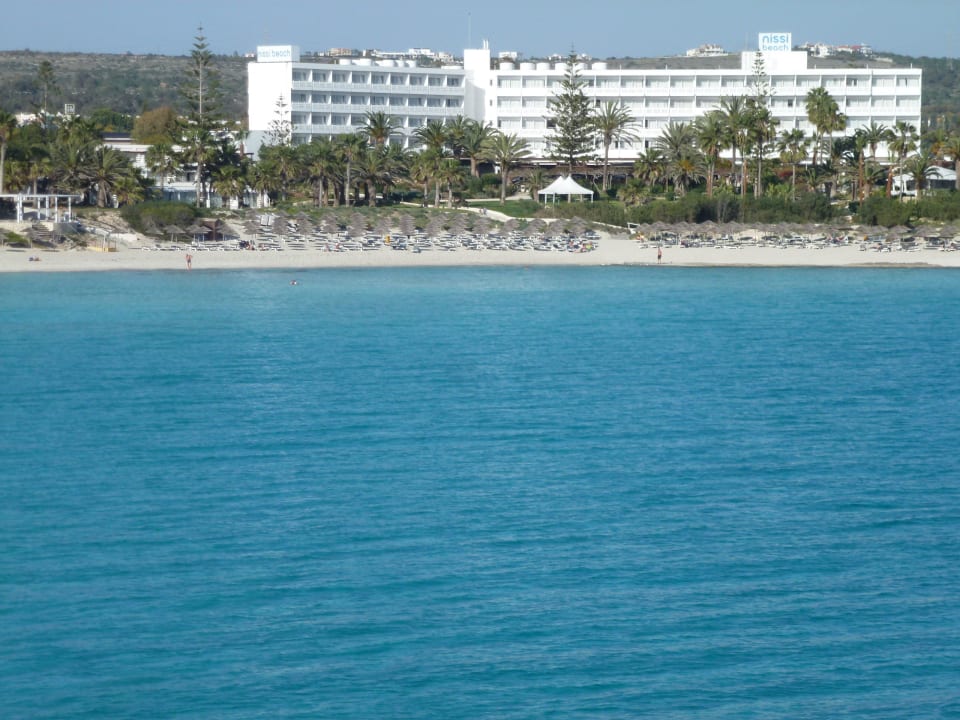 Schöne Lage des Hotels Hotel Nissi Beach Resort