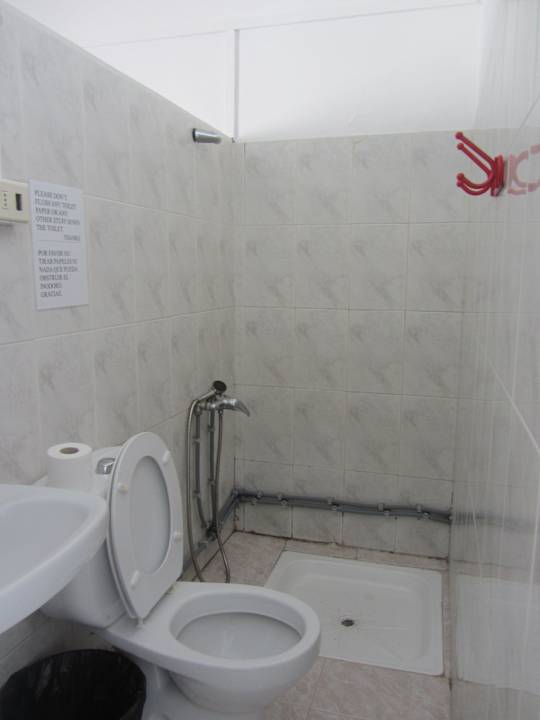 Toilet Hostal Falow