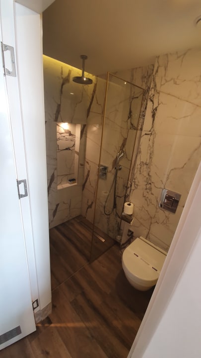 Zimmer Elite Luxury Suite & Spa