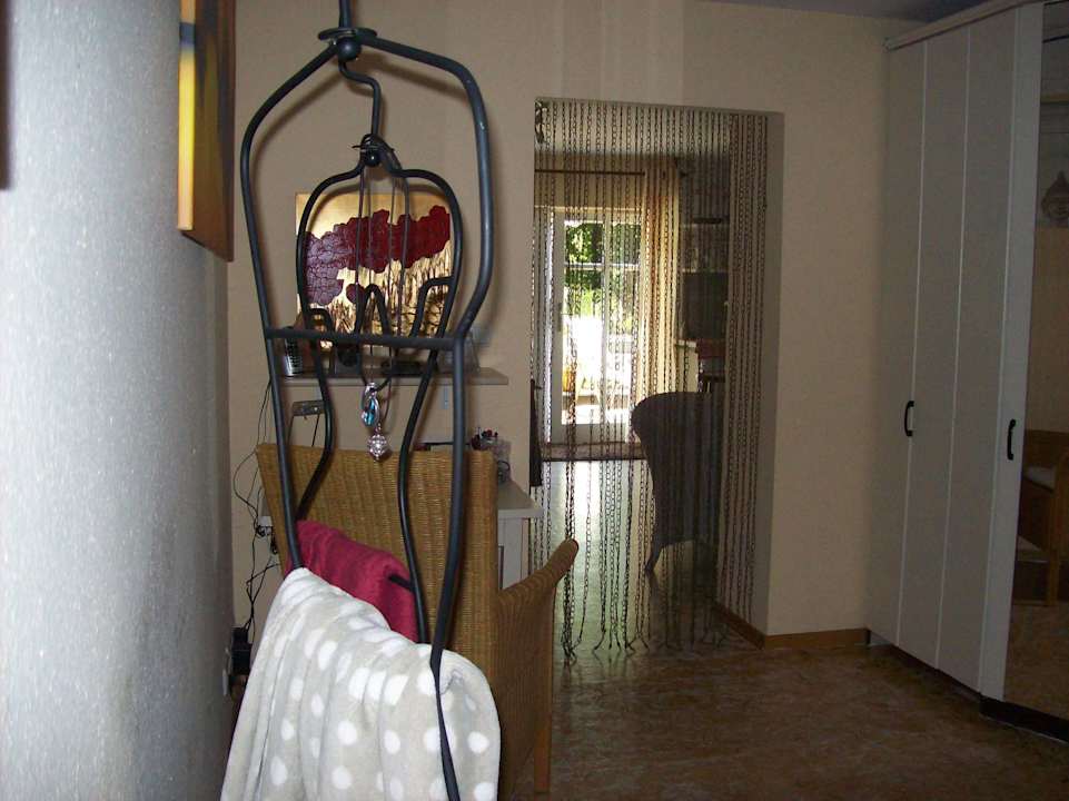 Durchgang zur Wohnessbereich Ferienwohnung Steinke