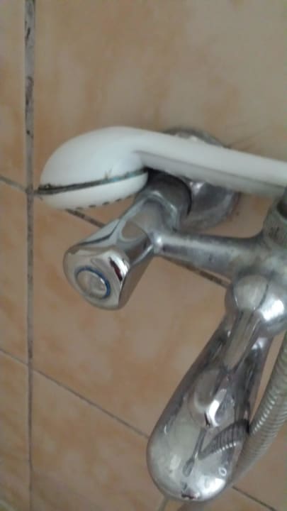 Manchmal gabs auch Warmwasser Hotel Kleopatra Alis