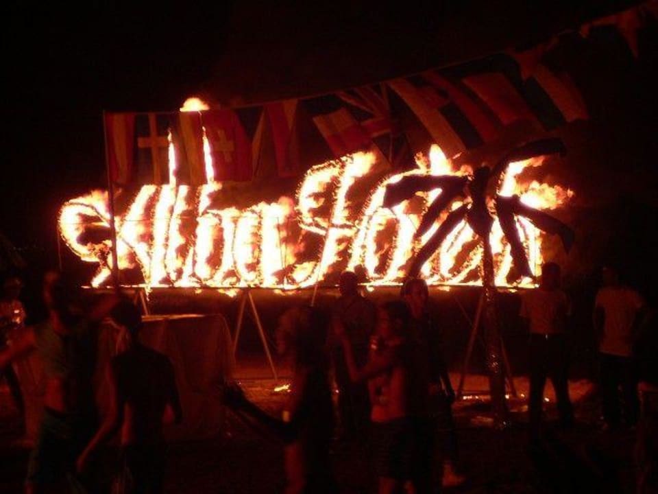 Alba Queen Beach Party Alba Queen Hotel