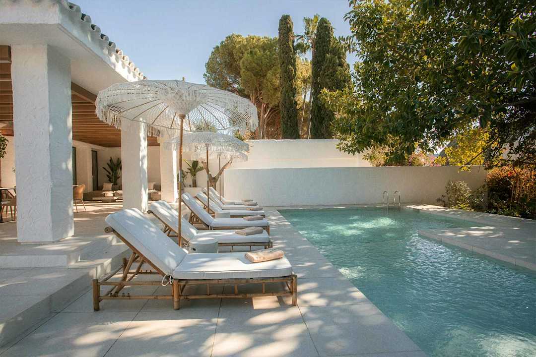 Außenansicht Anfitrión Villas & Suites