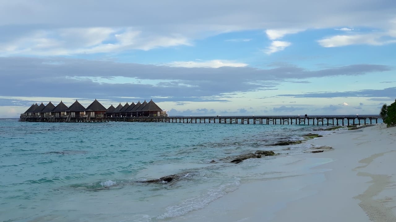 Strand Angaga Island Resort