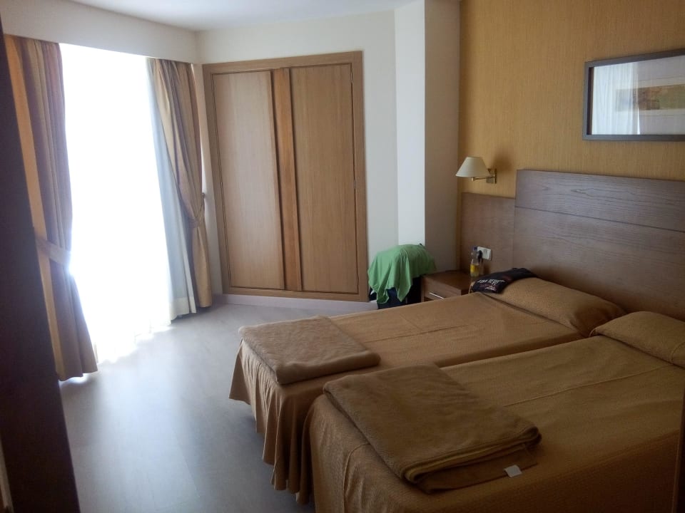 Schlafzimmer Hipotels Bahia Grande