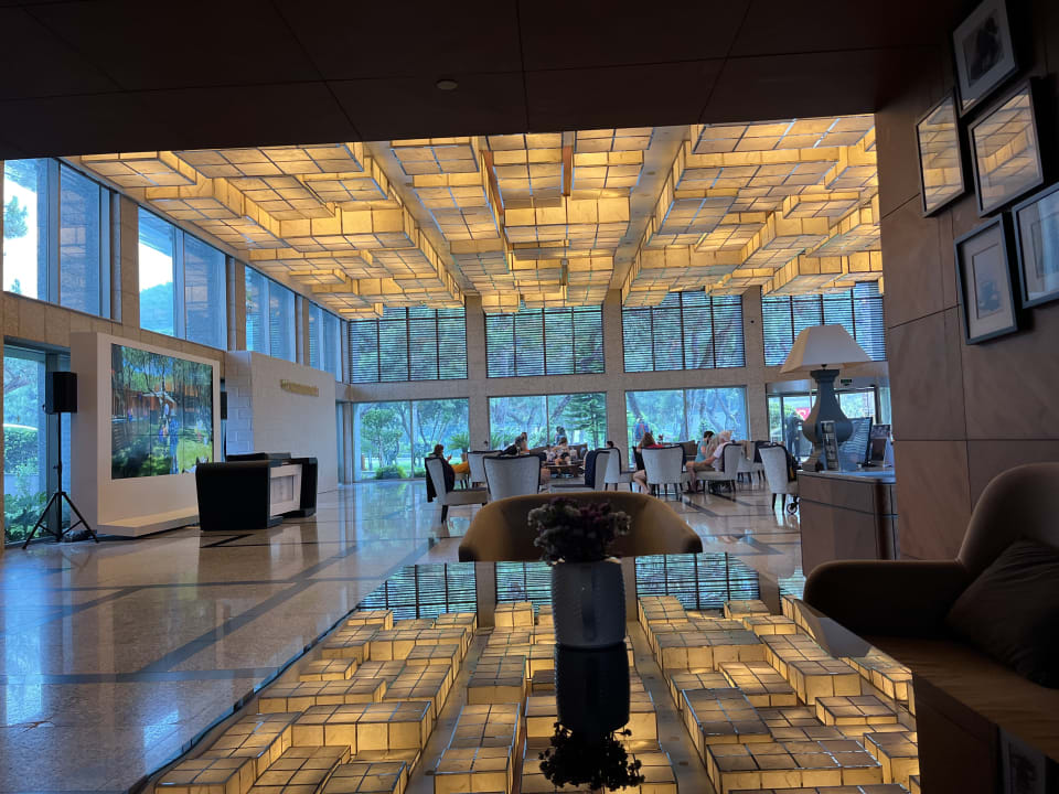 Lobby Rixos Sungate