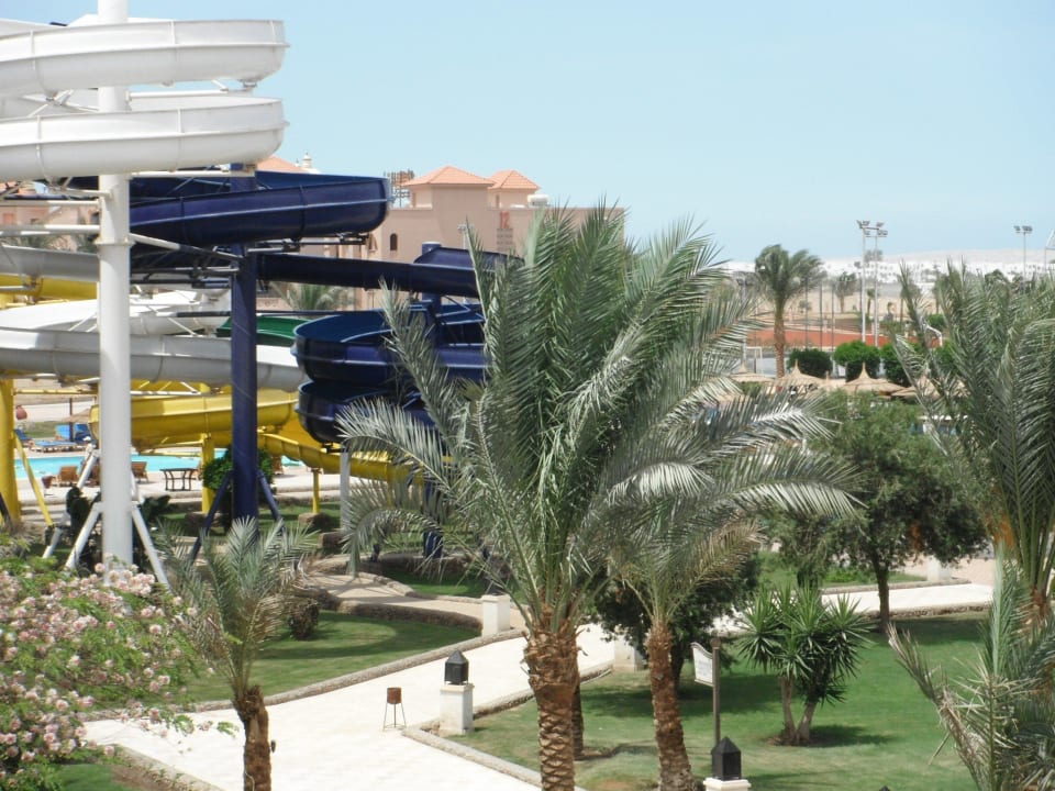Большие горки Pickalbatros Aqua Park Resort - Hurghada