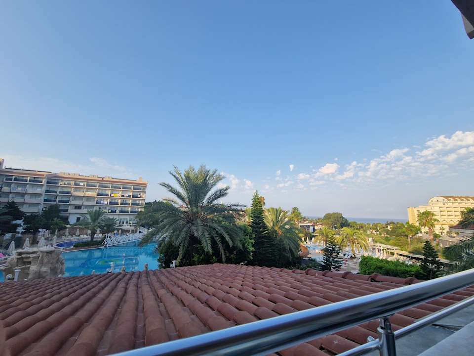 Pool Seaden Corolla Hotel