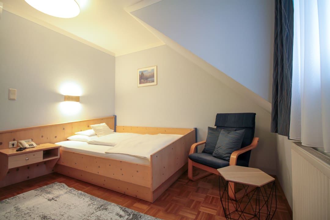 Zimmer Hotel Garni - Thermenoase