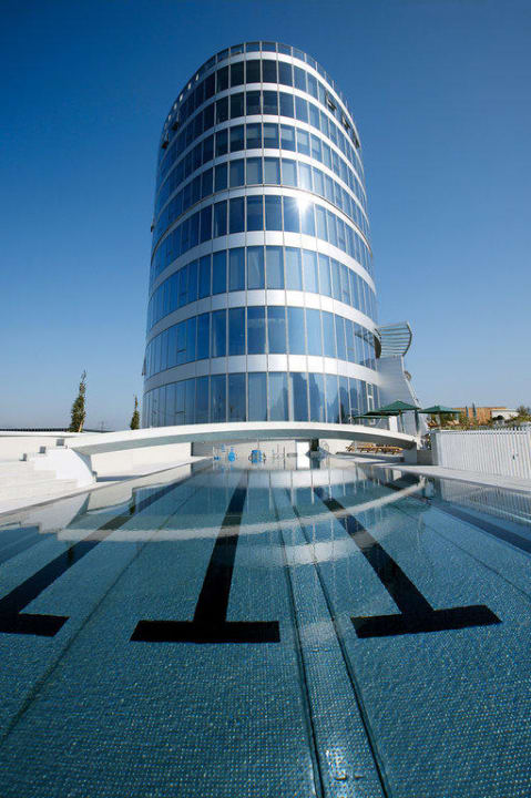 Aussenansicht Ost Four Points by Sheraton Panoramahaus Dornbirn