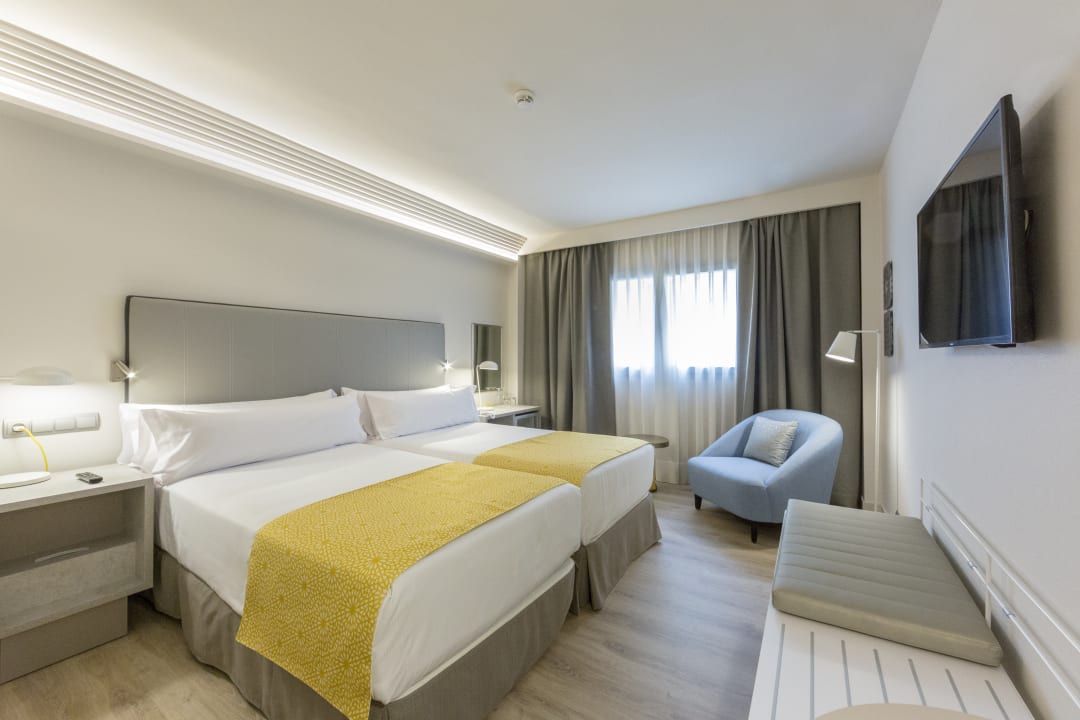 Zimmer Catalonia Granada