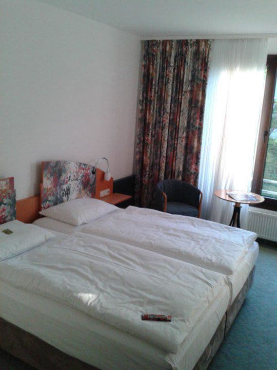 Doppelzimmer 122  Trans World Hotel Kranichhöhe
