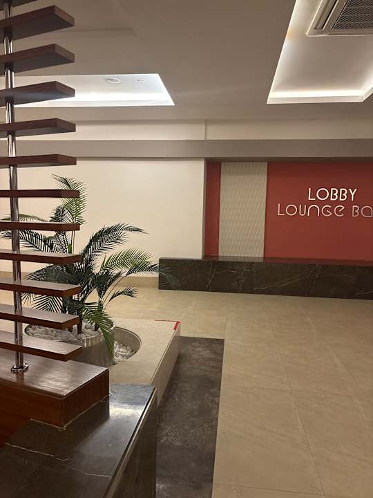 Gastro Terrace Elite Resort