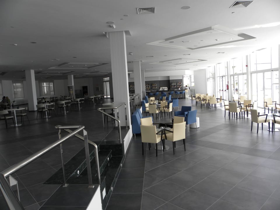 Bar von Innen  Royal Palm Resort & Spa - Adults only
