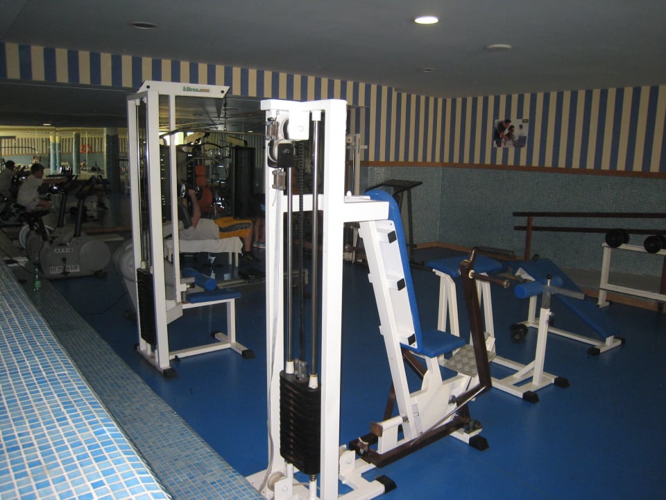 Fitnessraum Iberostar Waves Málaga Playa